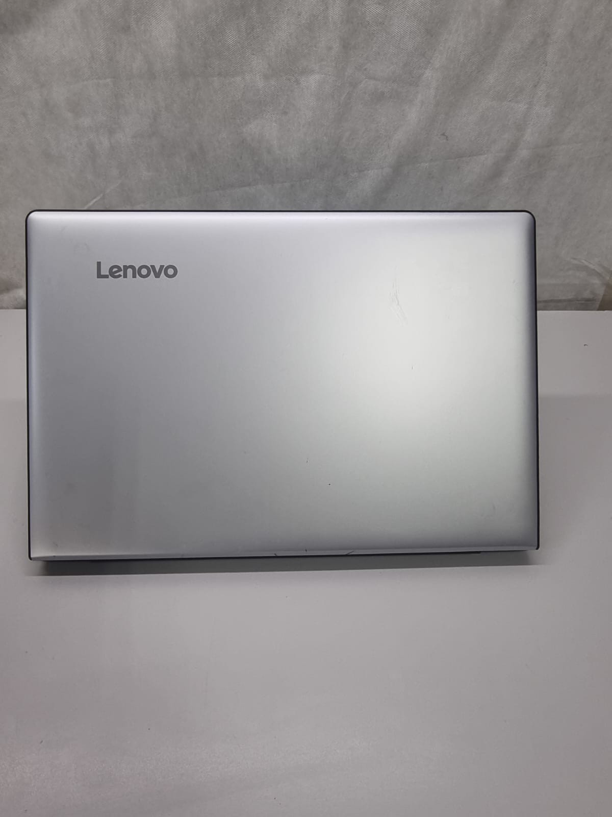 Notebook Lenovo 310-80UH - Intel I7-6500U, 8GB DDR4, 360GB SSD, 15.6"