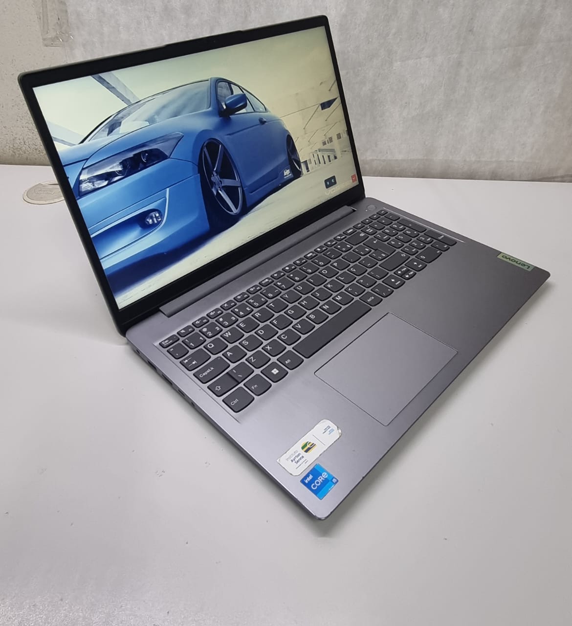 Notebook Lenovo Ideapad 3 82MD - Intel I5-1135G7, 8GB DDR4, 256GB NVMe, 15.6"