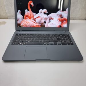 Notebook Samsung NP350X - Intel I3-7020U, 8GB DDR4, 240GB SSD, 15.6"