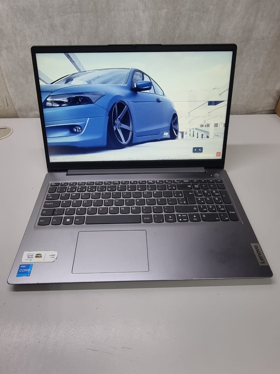 Notebook Lenovo Ideapad 3 82MD - Intel I5-1135G7, 8GB DDR4, 256GB NVMe, 15.6"