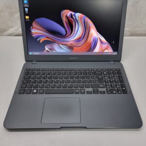 Notebook Samsung NP350X - Intel I5-8250U, 8GB DDR4, 128GB NVMe + 1TB HDD, 15.6"