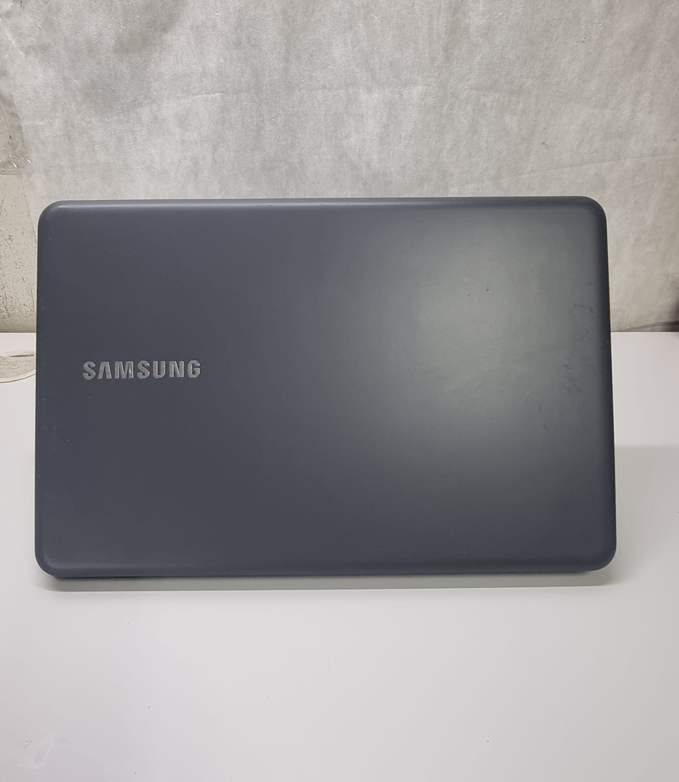 Notebook Samsung NP350X - Intel I3-7020U, 8GB DDR4, 240GB SSD, 15.6"