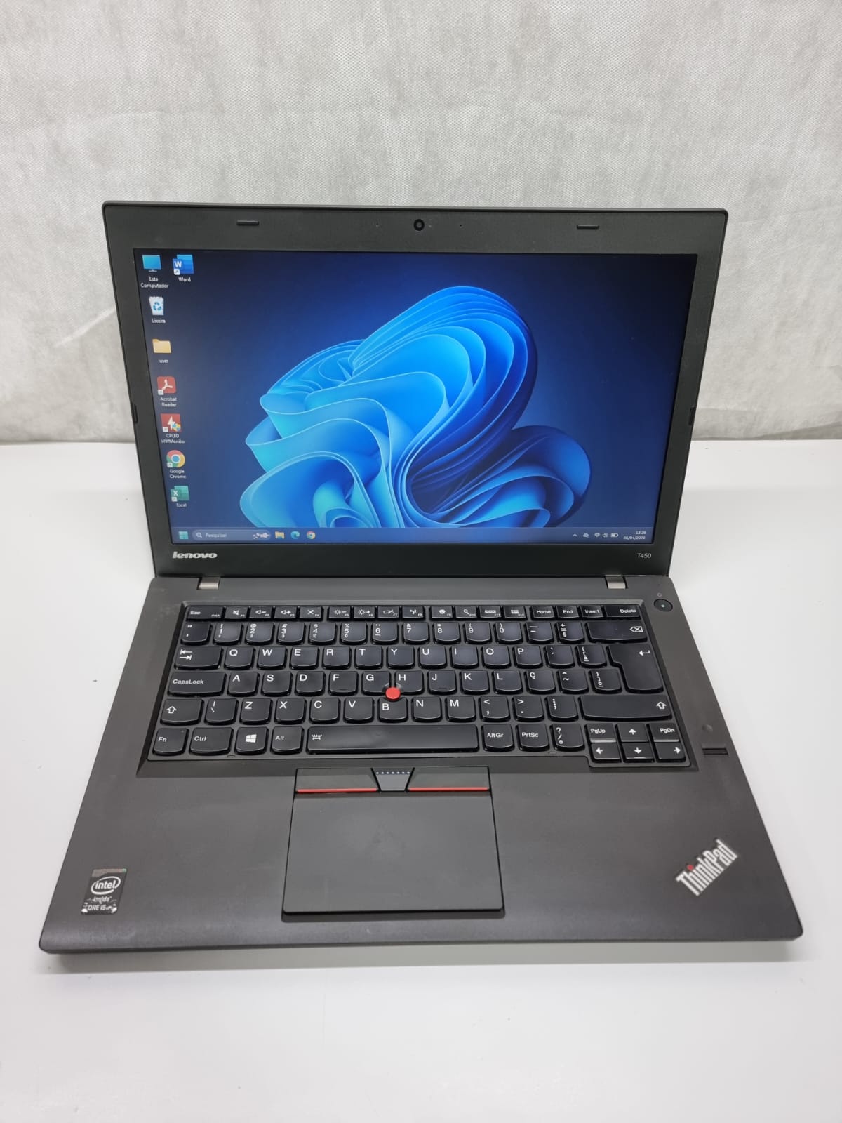 Notebook Lenovo ThinkPad T450 - Intel I5-5300U, 8GB DDR3, 240GB SSD, 14"