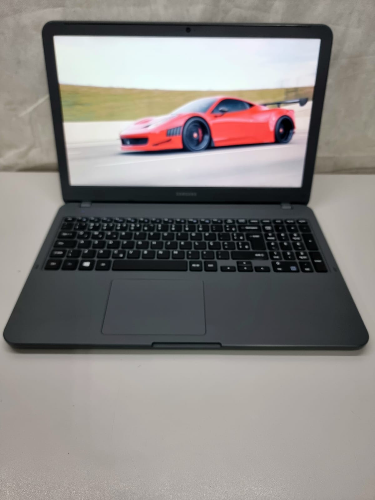 Notebook Samsung NP350X - Intel I5-8250U, 8GB DDR4, 128GB NVMe, 15.6"