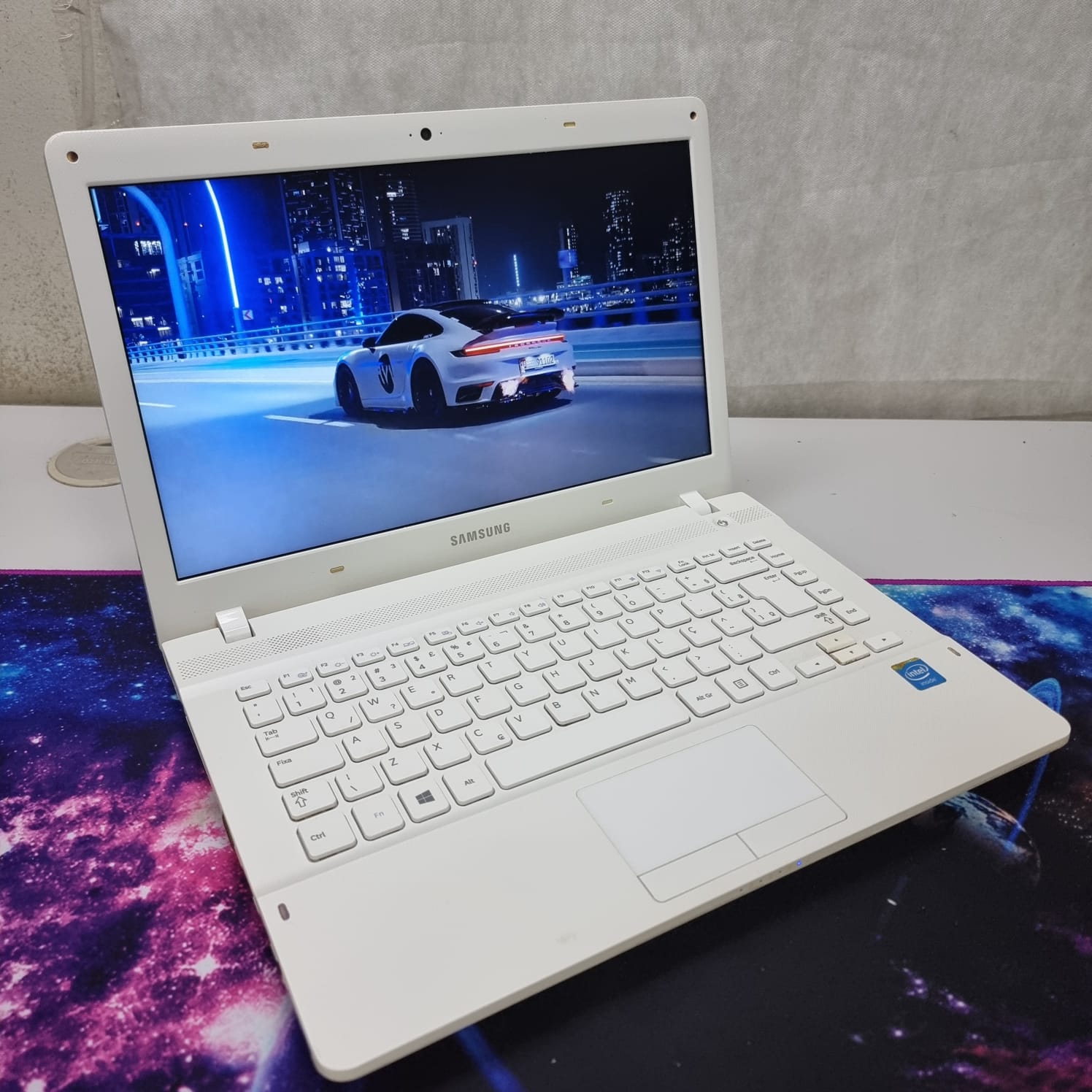 Notebook Samsung NP270 - Intel 1007, 4GB DDR3, 120GB SSD, 14"