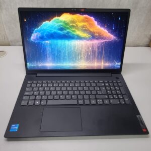 Notebook Lenovo V15G5 83UW - Intel I5-13420H, 8GB DDR5, 256GB NVMe, 15.3"