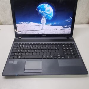 Notebook Acer Aspire 5733 - Intel I5-M450, 4GB DDR3, 120GB SSD, 15.6"